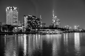 D, F, Frankfurter Skyline v_tonemapped, 73,76,79,81-2.jpg