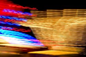 KA, Jahrmarkt, Kettenkarussell, Art II.jpg